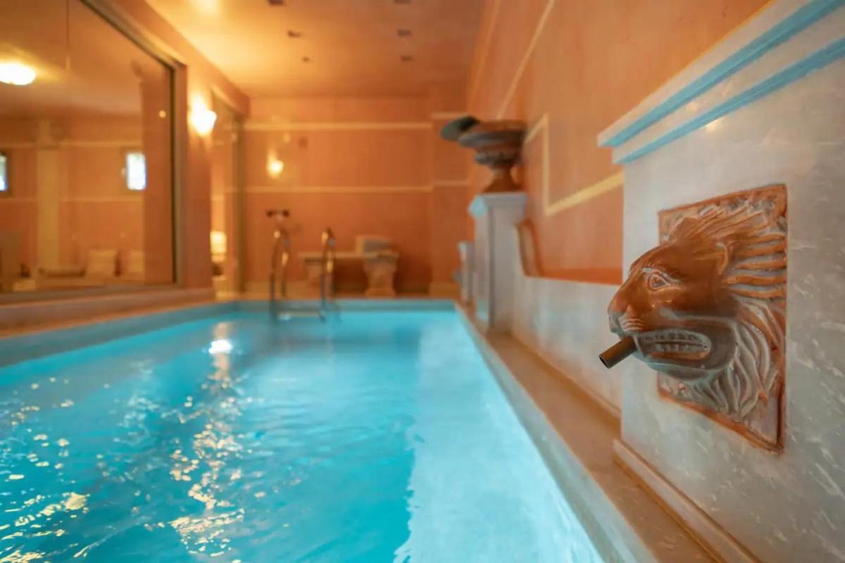 Unique Room With Indoor Pool & Attic Alli Meria Exterior foto